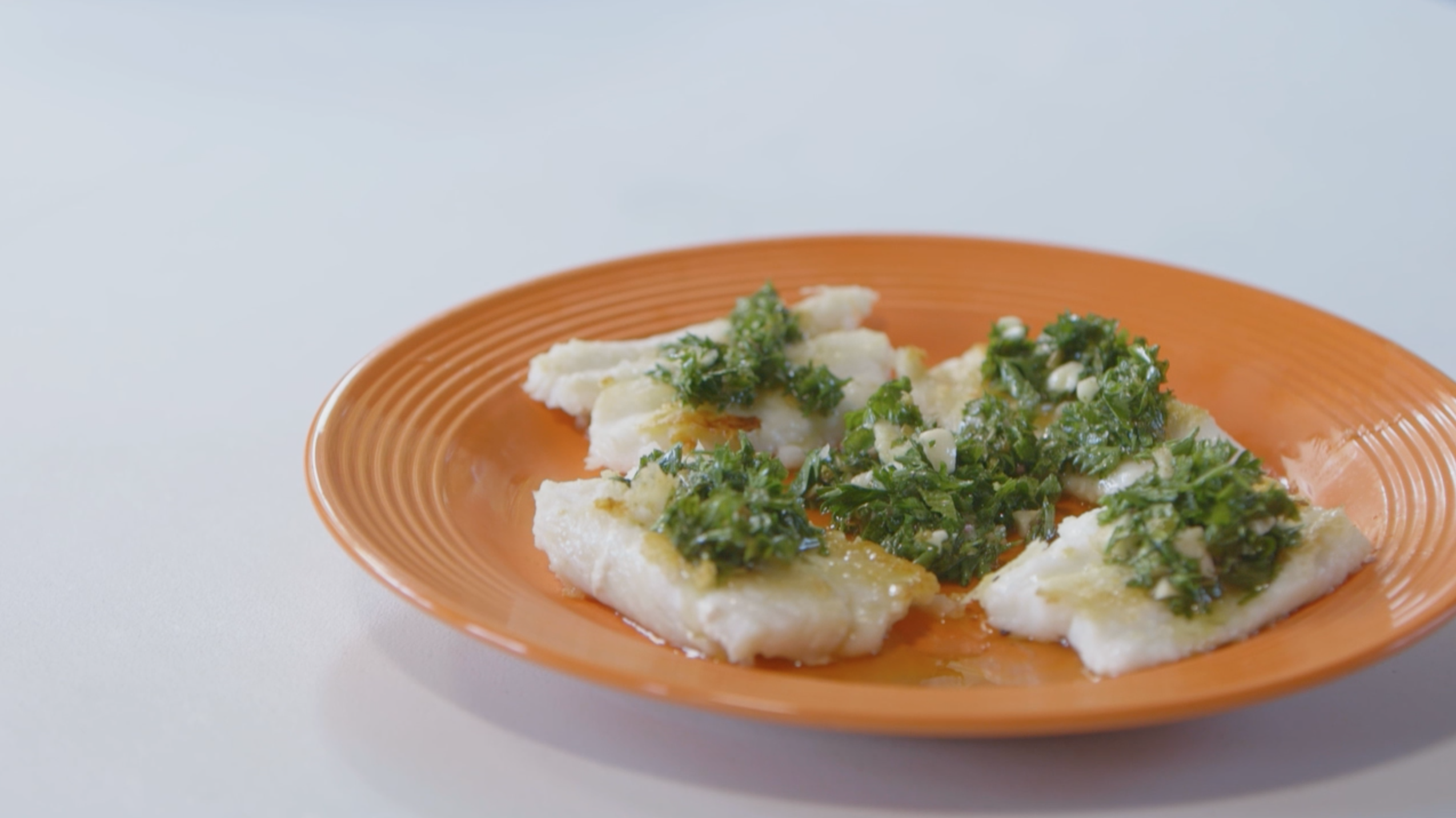 Anguille Frite avec Sauce à la Menthe